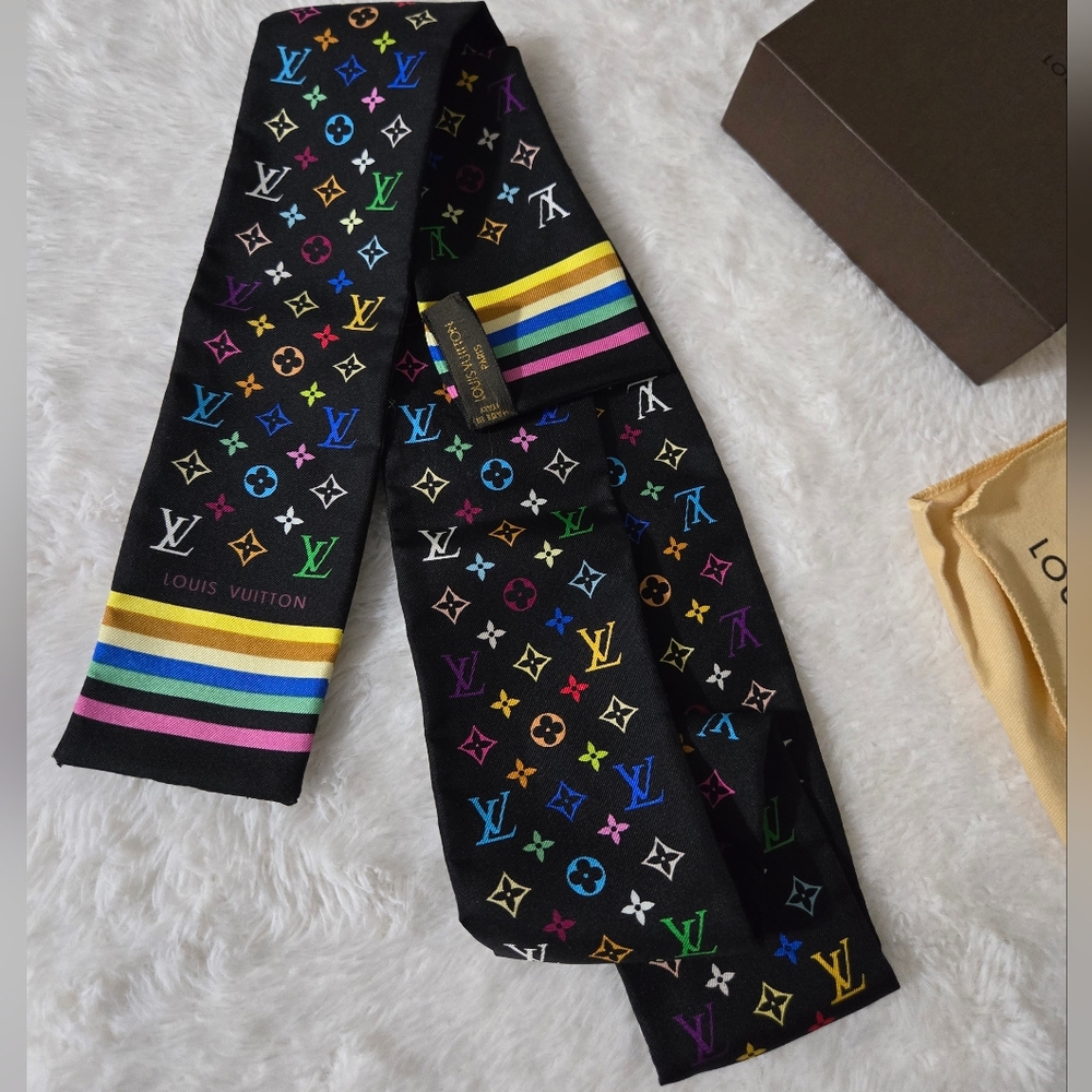 🔥 Louis Vuitton x Takashi Murakami Silk Monogram Multicolor Bandeau Black 🔥 - Picture 8 of 8